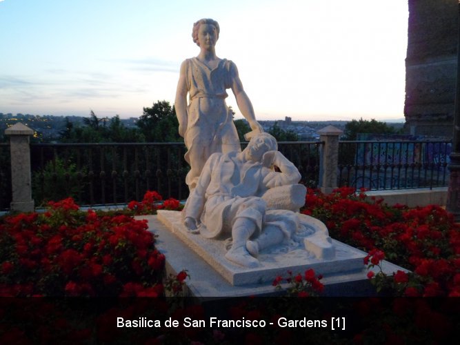 Basilica de San Francisco - Gardens